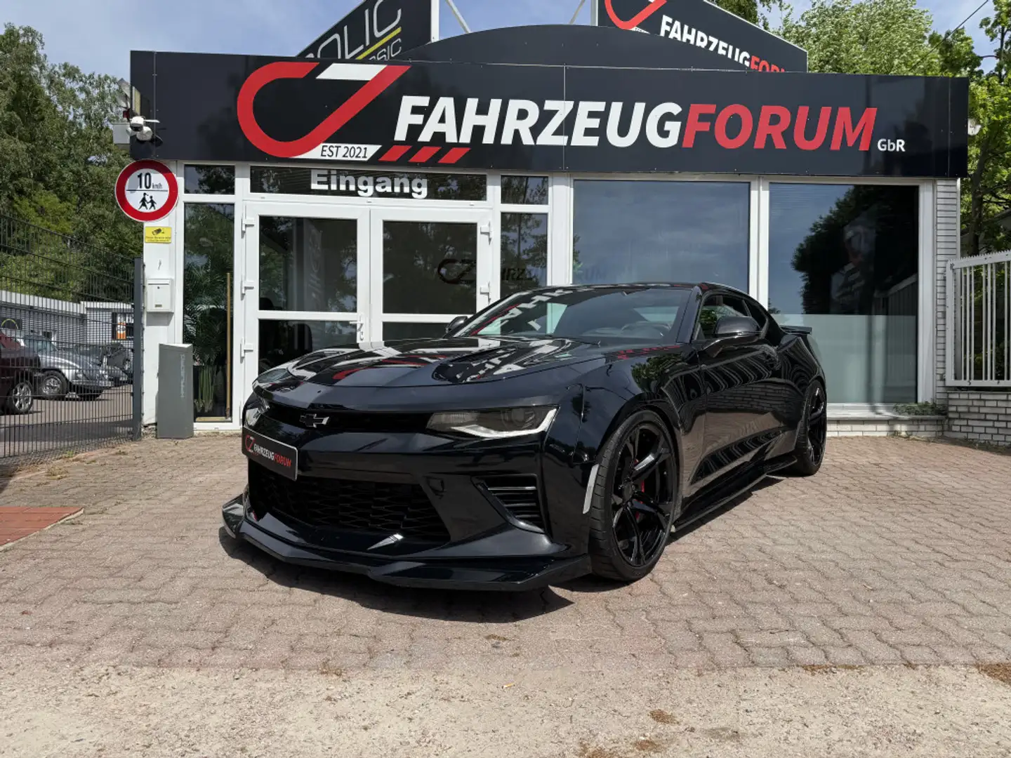 Chevrolet Camaro V8 Leder*Carplay*ACS*Edelbrock*Blackhawk Černá - 1