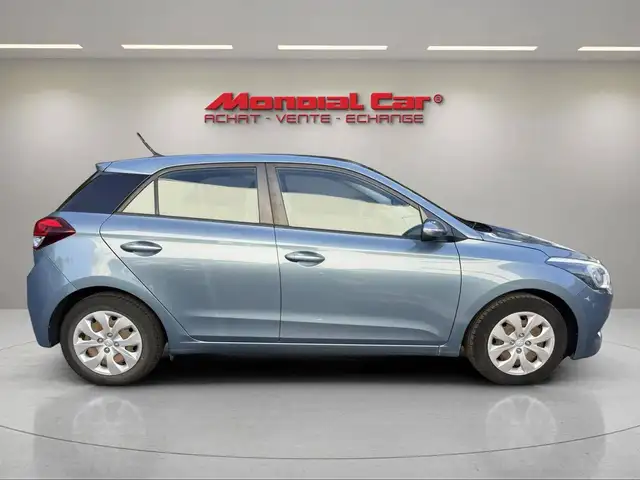 Hyundai i20 view 5