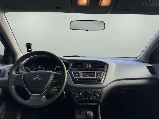 Hyundai i20 view 14