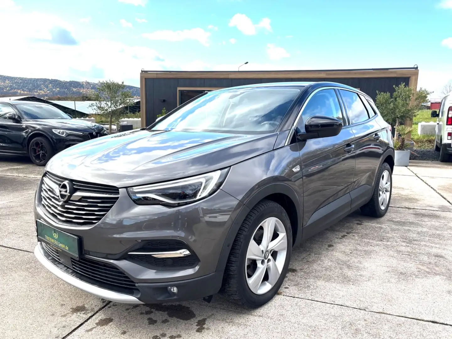 Opel Grandland X Innovation Kamera AHK Navi Tüv neu Gris - 1