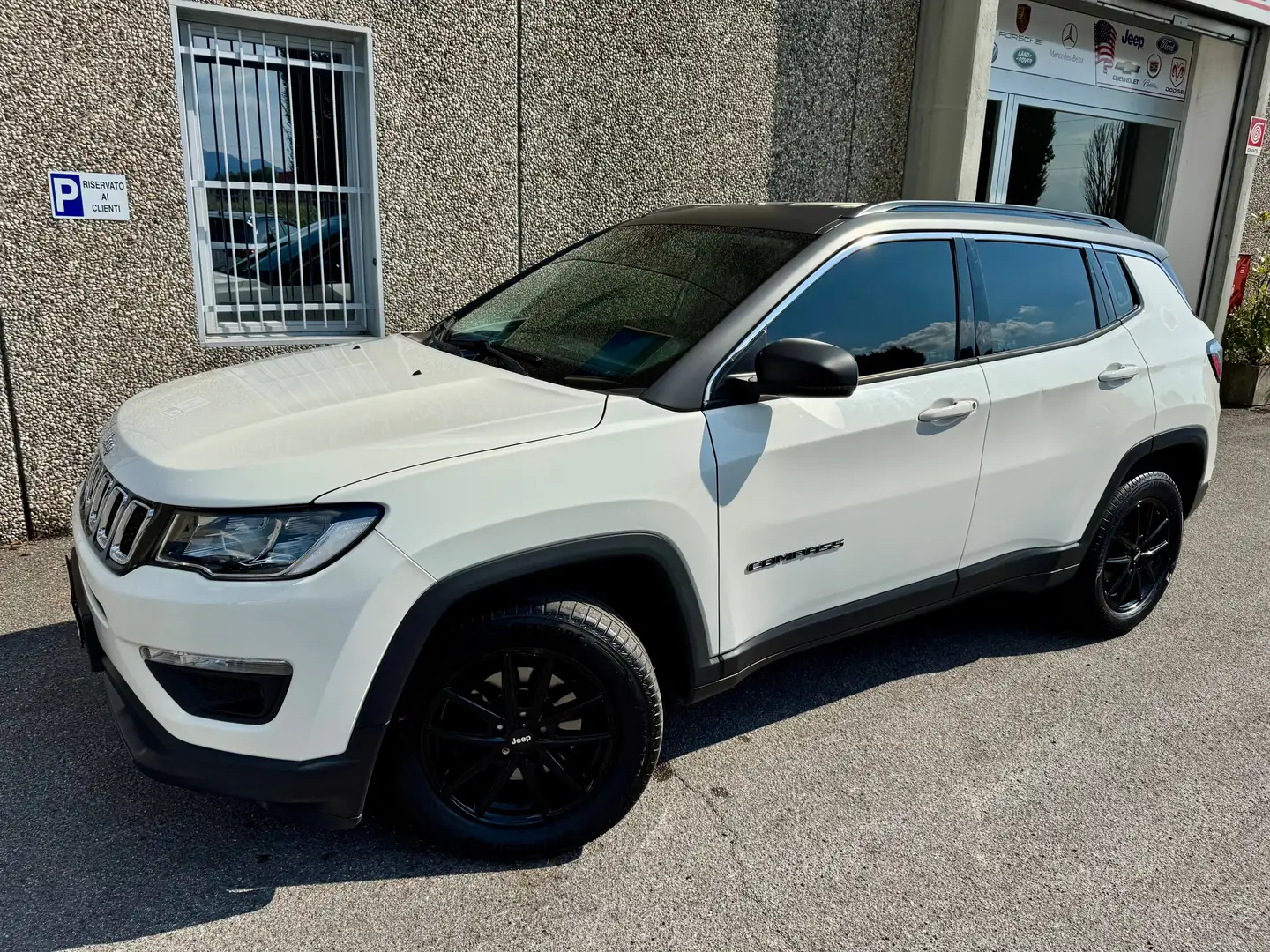 Jeep Compass 2.0 mjt Limited 4wd 140cv auto my19 Bianco - 1