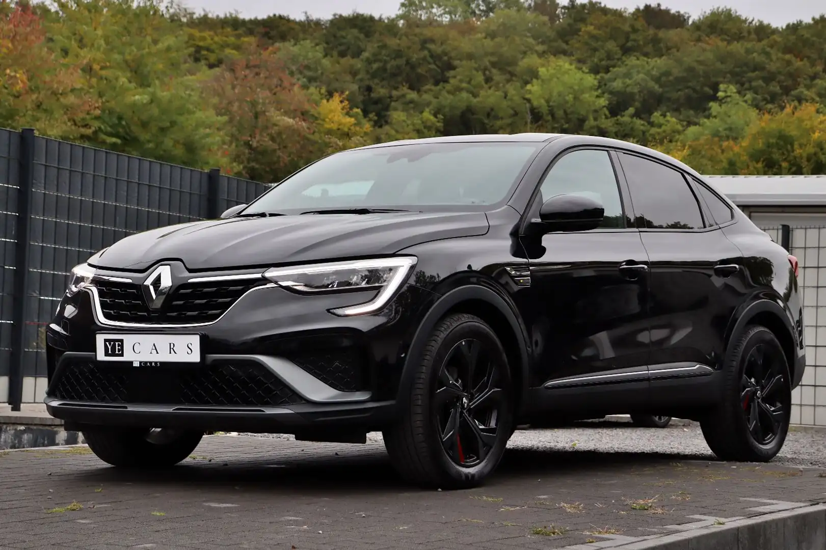 Renault Arkana R.S. Line *LED*BOSE*360°*SHZ*ACC* Noir - 1