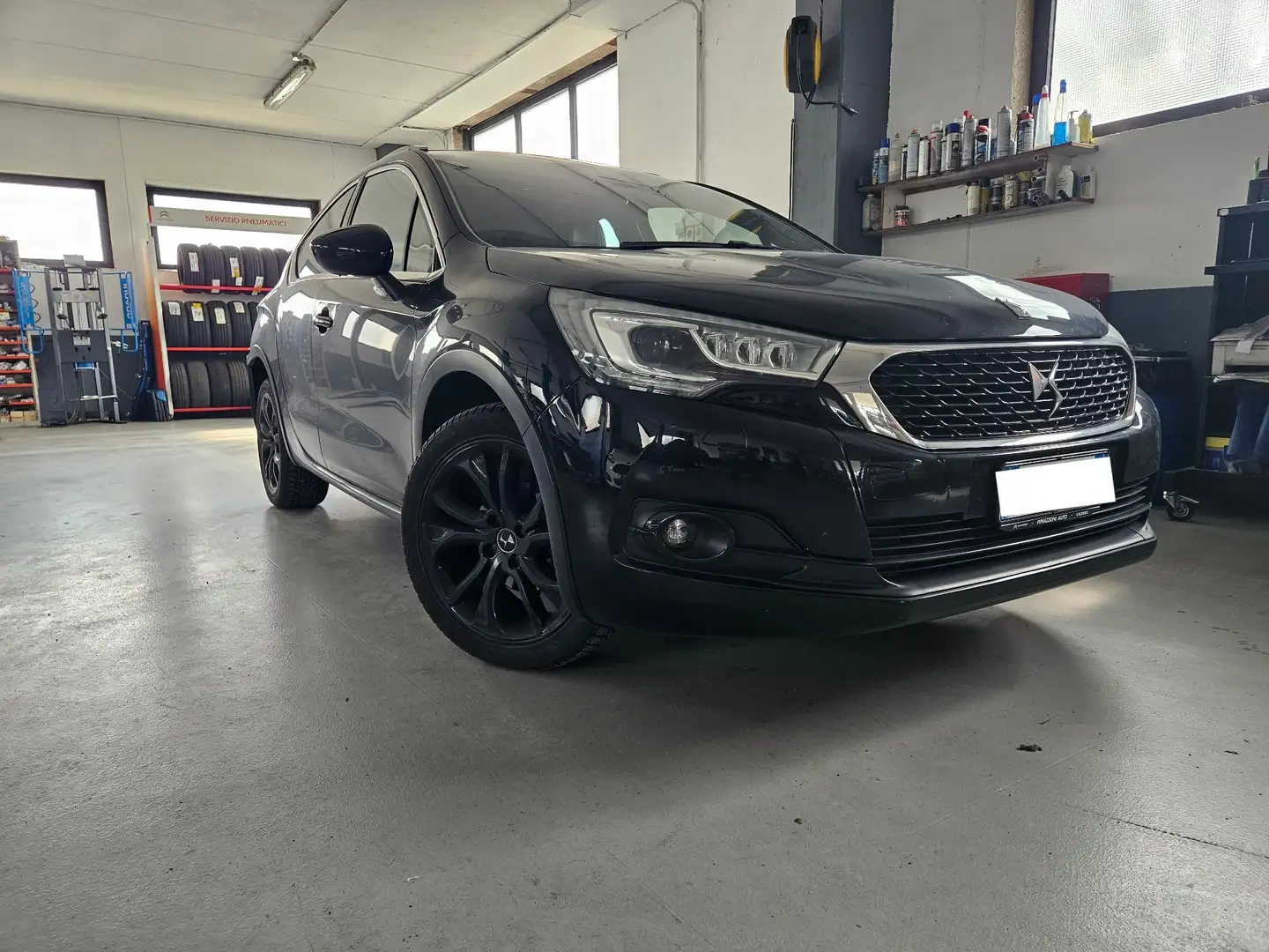DS Automobiles DS 4 Crossback DS4 Crossback 1.6 bluehdi Sport Chic s Fekete - 2