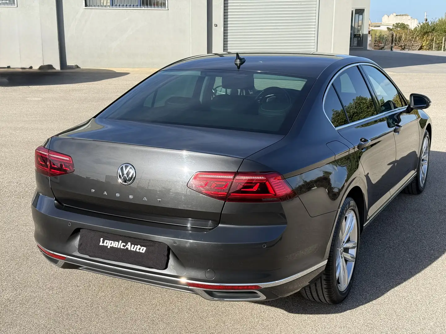 Volkswagen Passat Passat 2019 Berlina 2.0 tdi Executive 190cv dsg Nero - 2