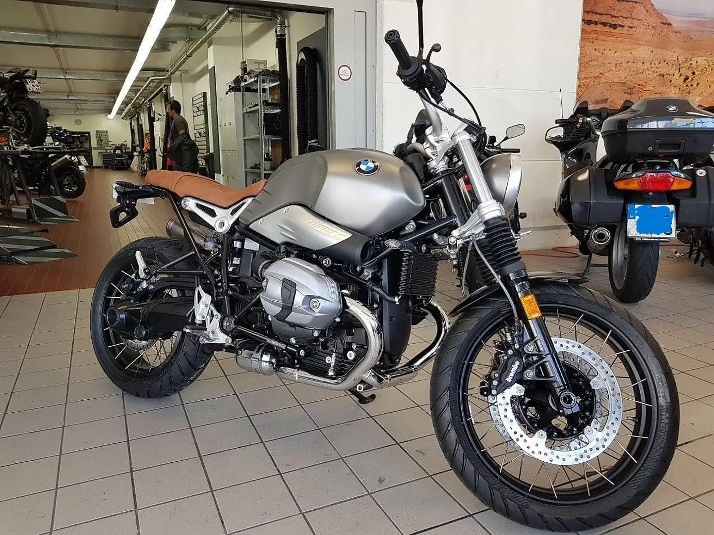 BMW R nineT Scrambler - Neuzustand - 1. Hand Gris - 1