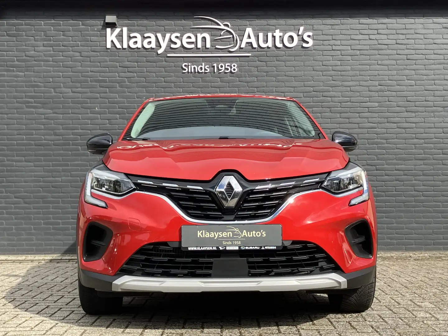 Renault Captur 1.0 TCe 100 pk Intens | 1e eigenaar | navigatie | Rood - 2