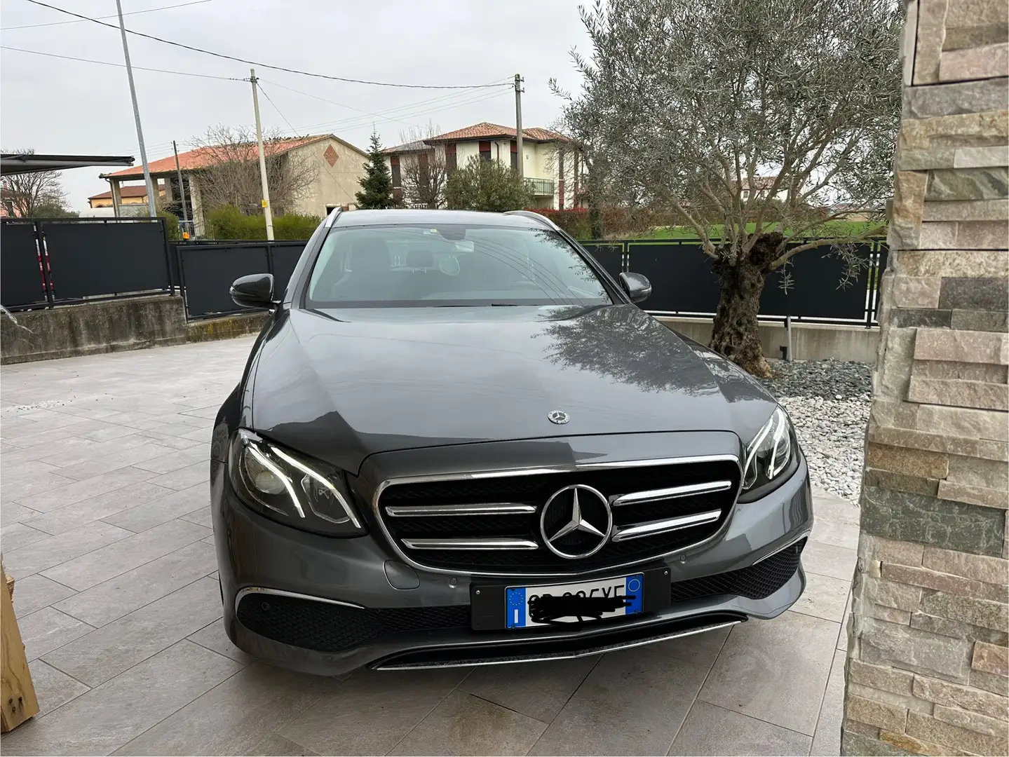Mercedes-Benz E 200 SW d Business Sport auto - 2