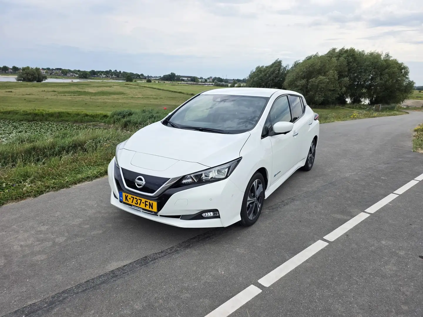Nissan Leaf Leaf Tekna 40 kWh - Leder / Pilot / 360 / Bose Wit - 1