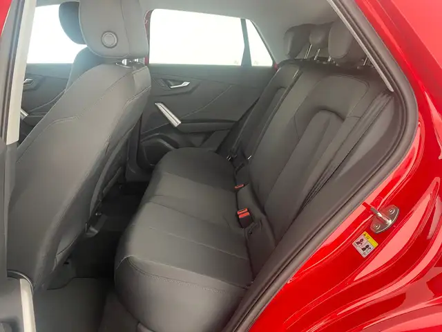 Audi Q2 view 11