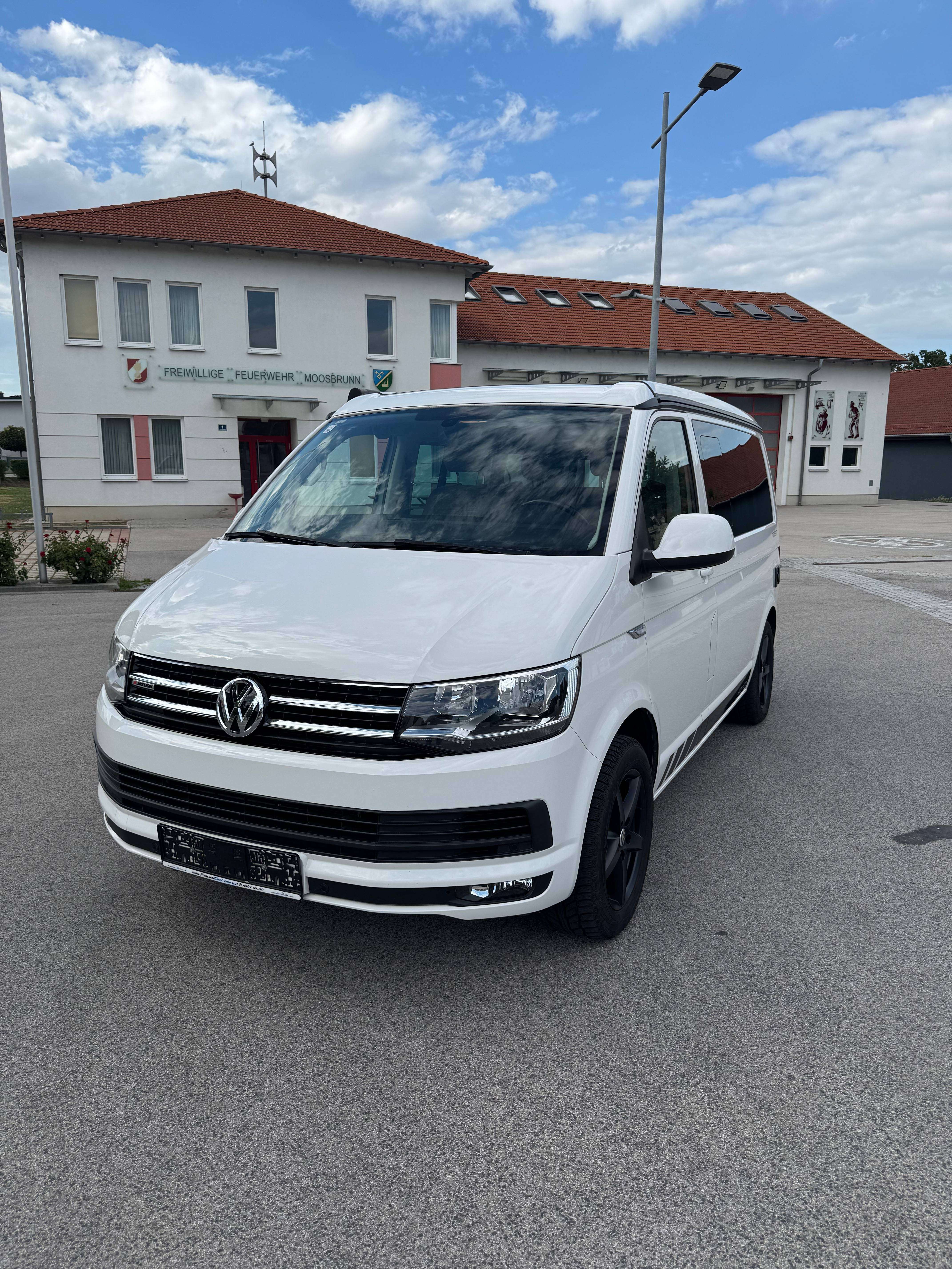 Volkswagen T6 California