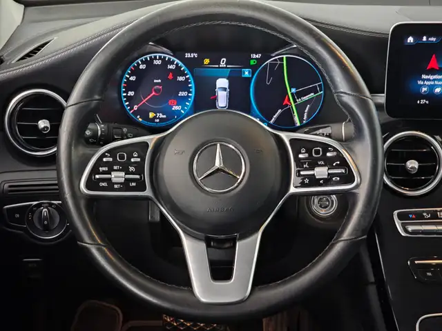 Mercedes-Benz GLC 200 view 10