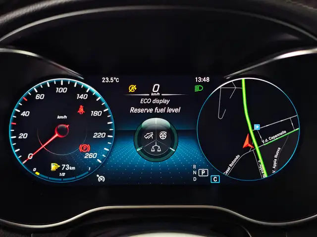Mercedes-Benz GLC 200 view 12