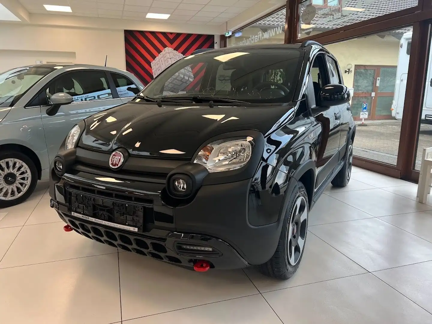 Fiat Panda Cross Hybrid MY23 Carplay Klima Schwarz - 1