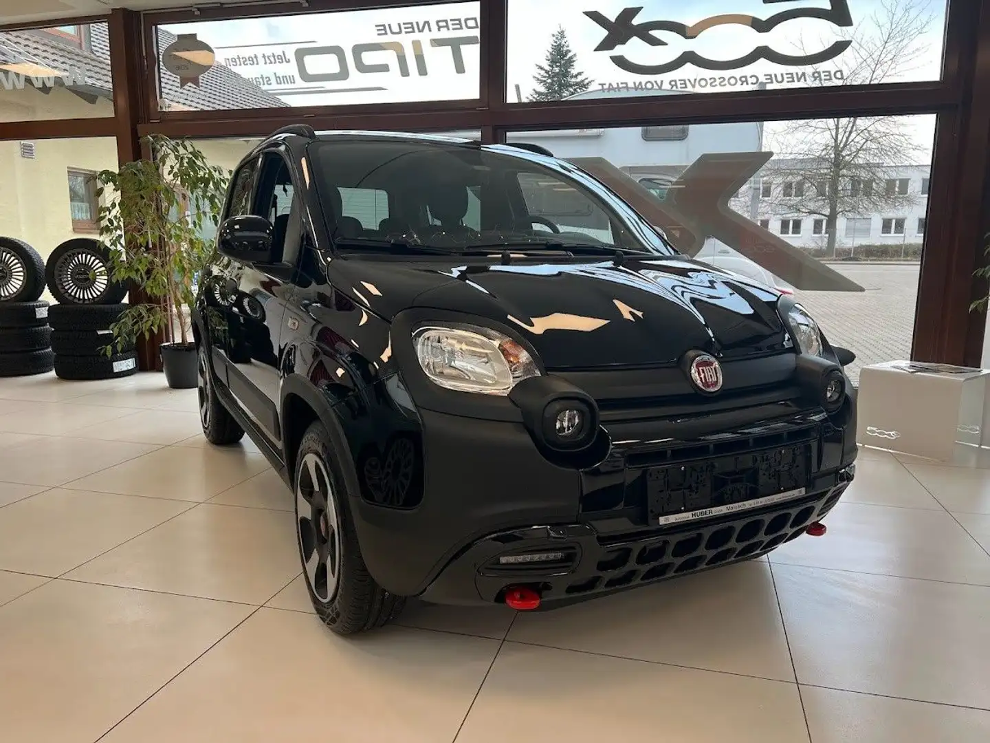 Fiat Panda Cross Hybrid MY23 Carplay Klima Schwarz - 2