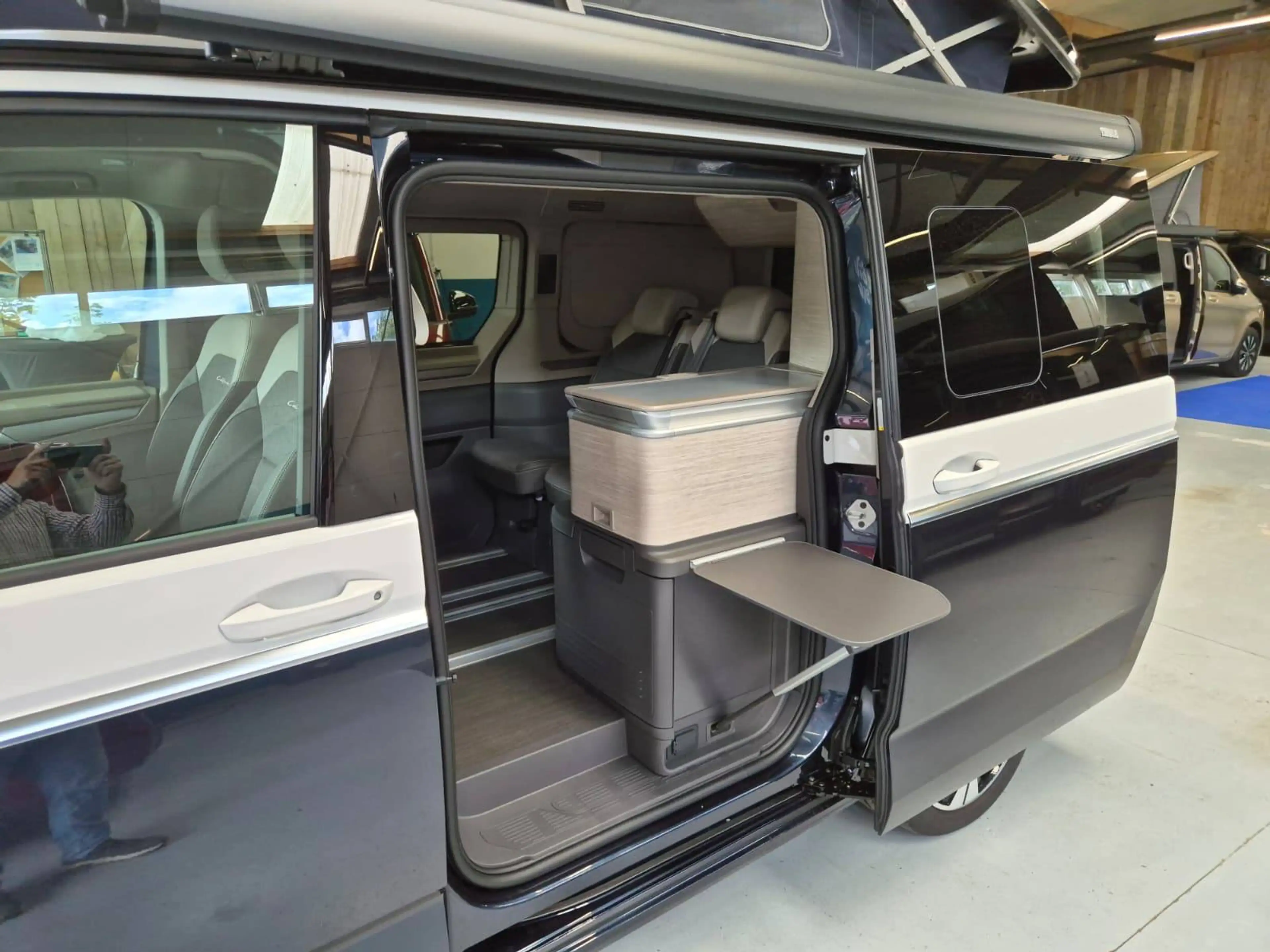 Volkswagen T7 California OCEAN 2.0 Diesel Automaat — photo 4