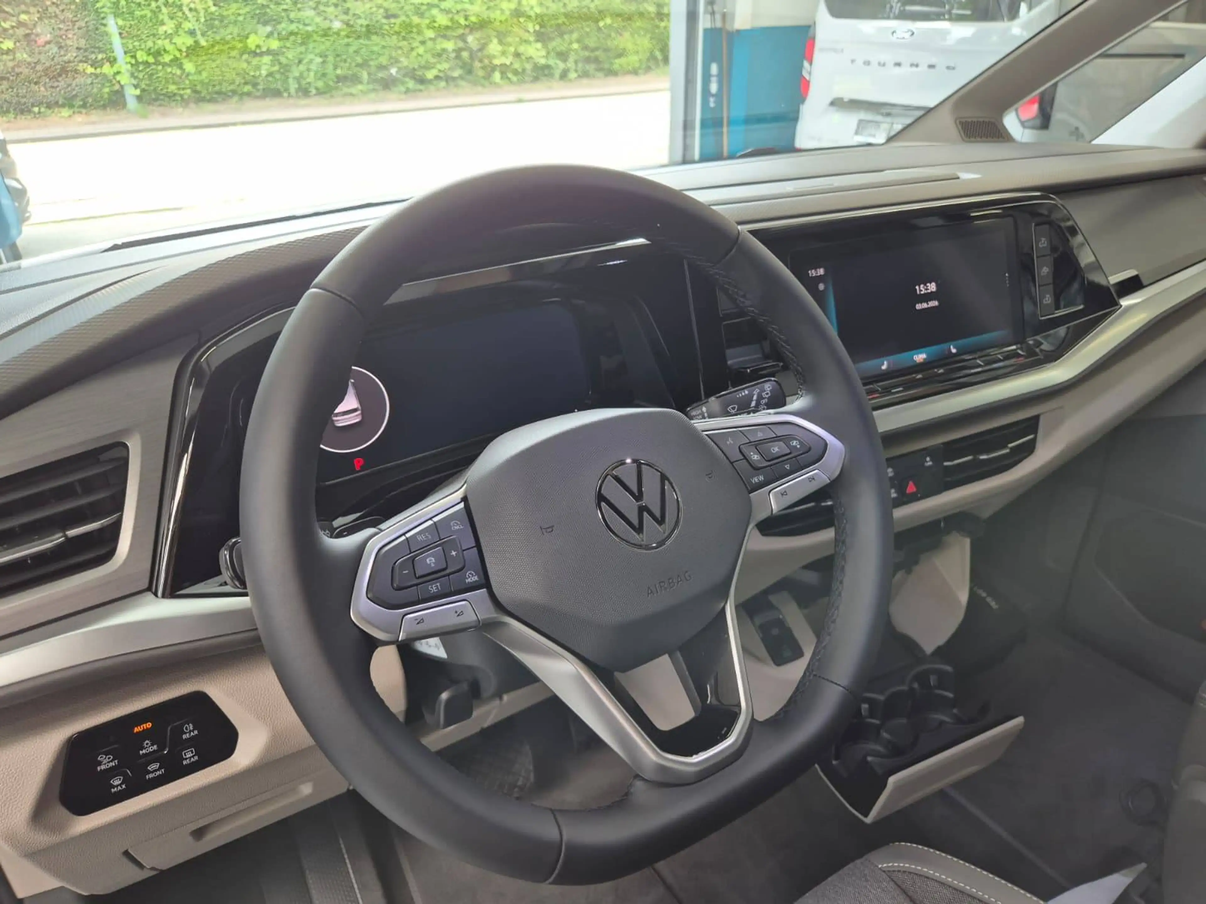 Volkswagen T7 California OCEAN 2.0 Diesel Automaat — photo 7