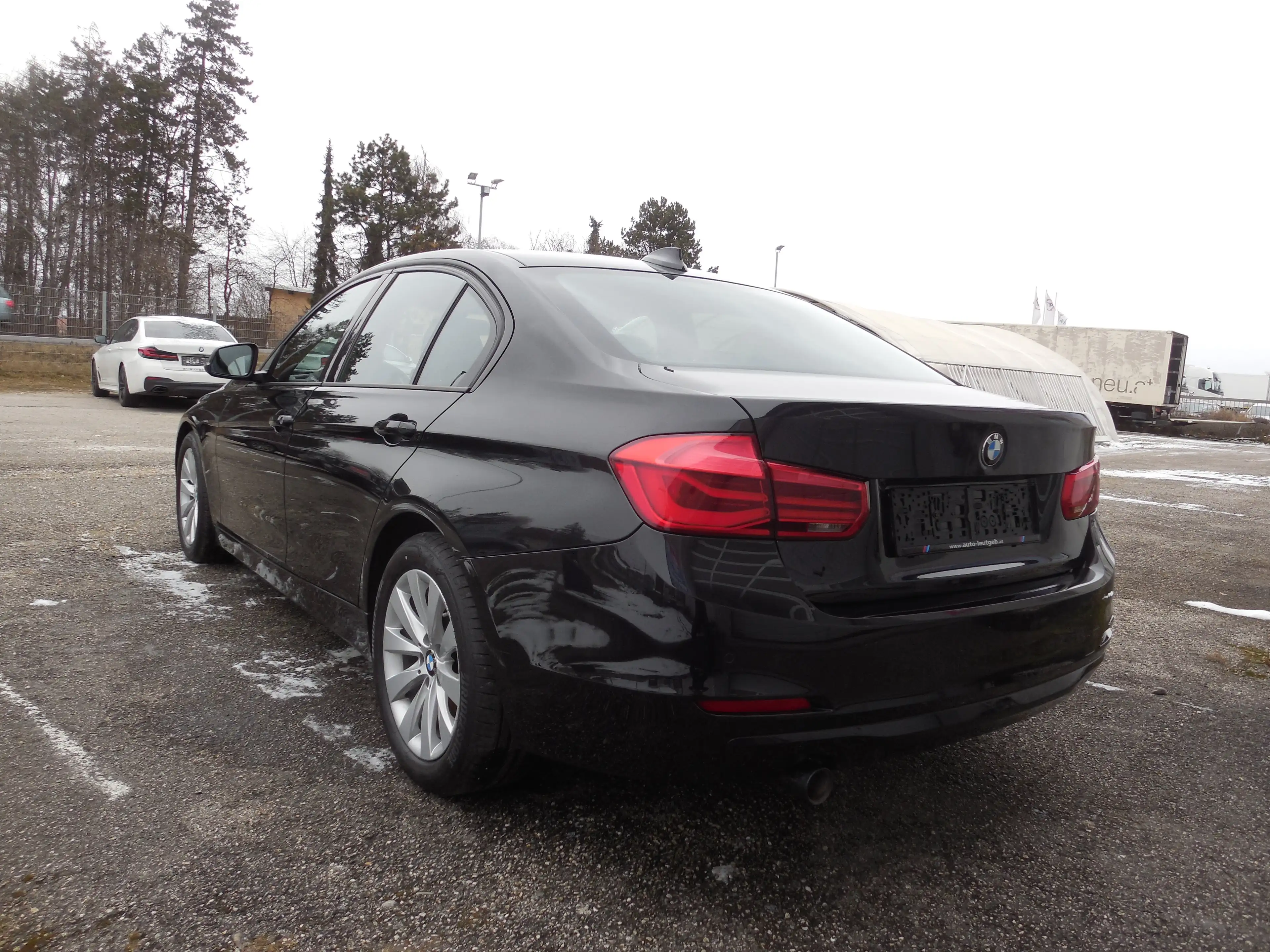BMW 316 d Sportline — photo 4