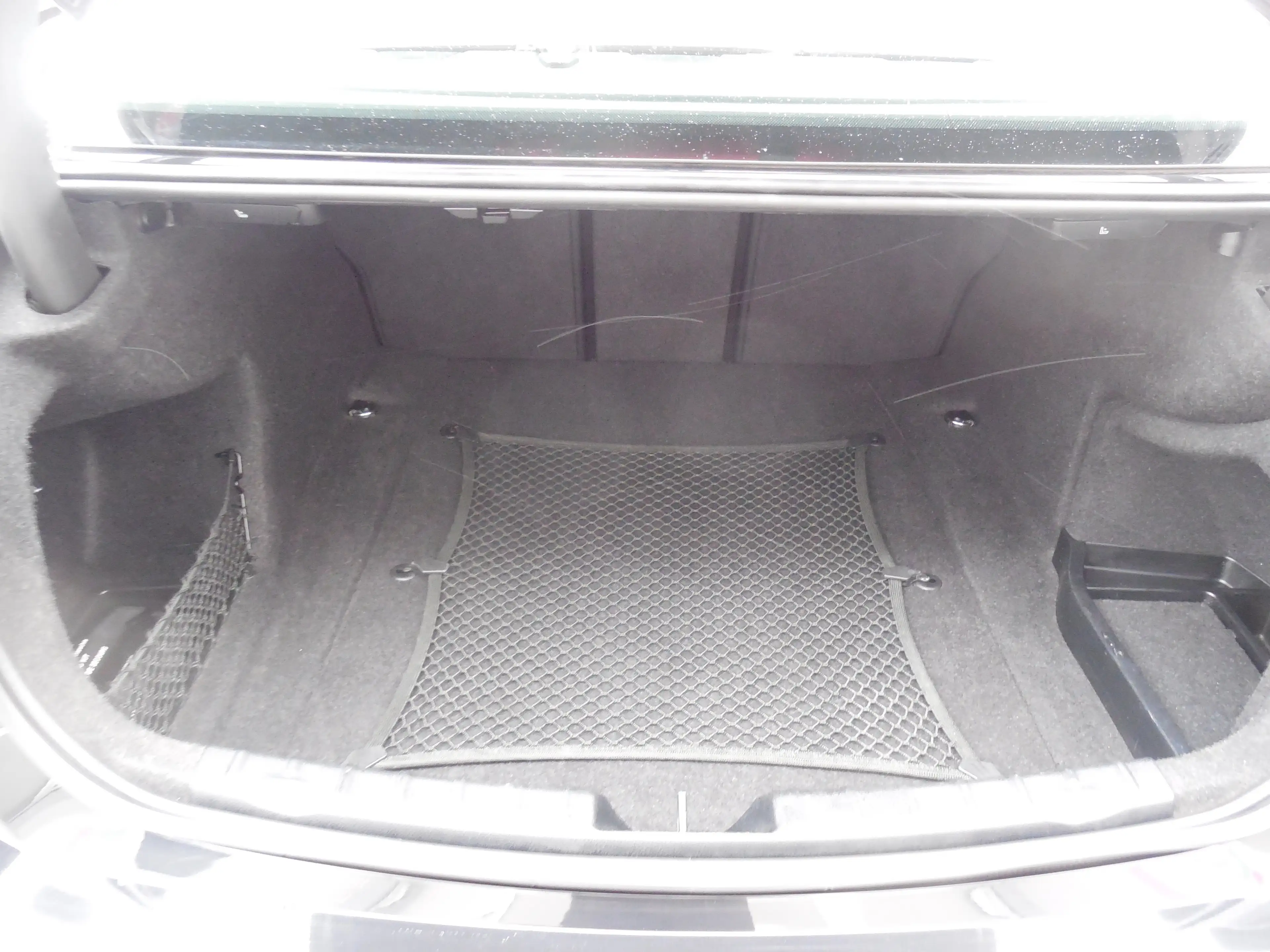 BMW 316 d Sportline — photo 12