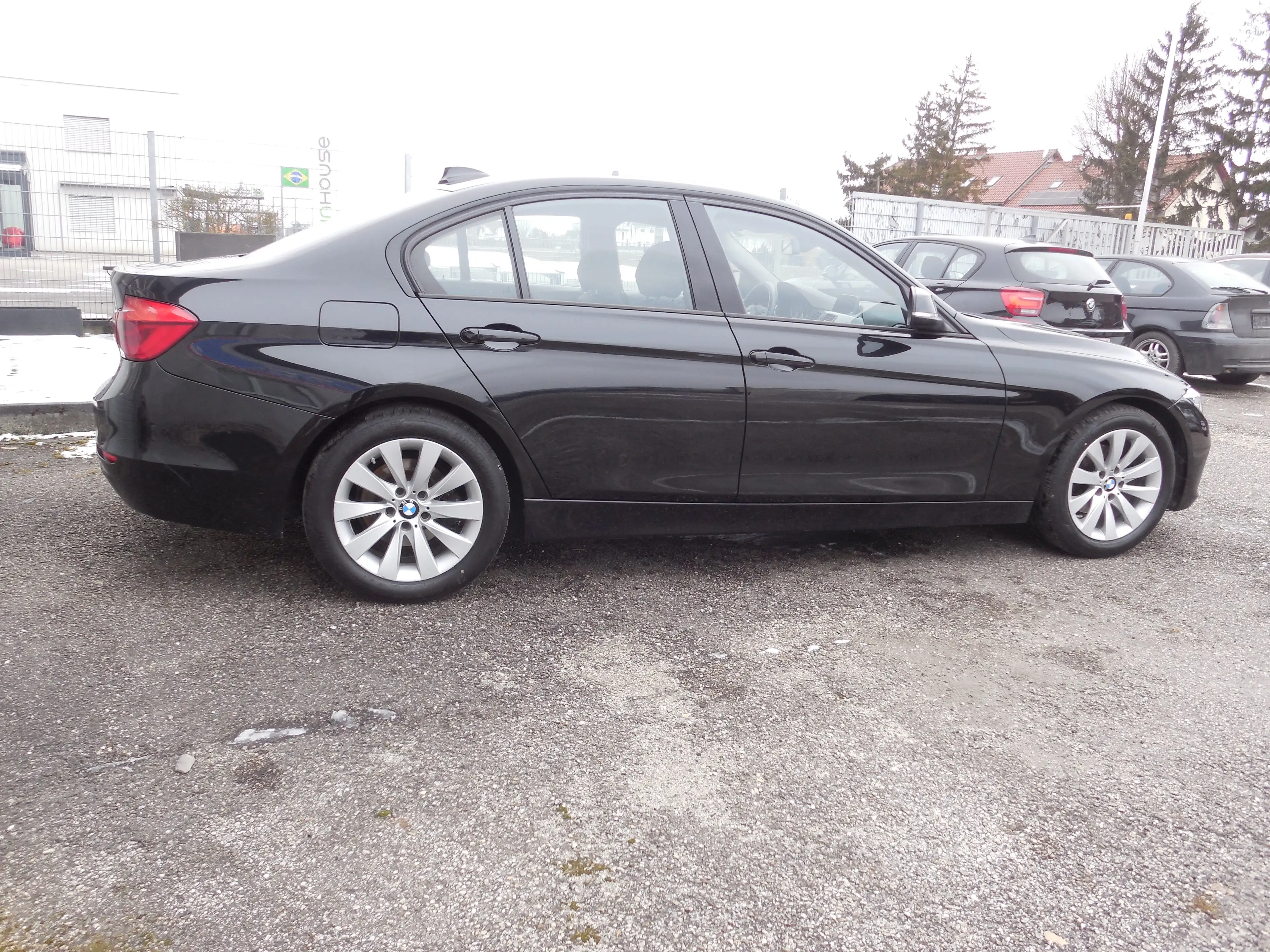 BMW 316 d Sportline — photo 7