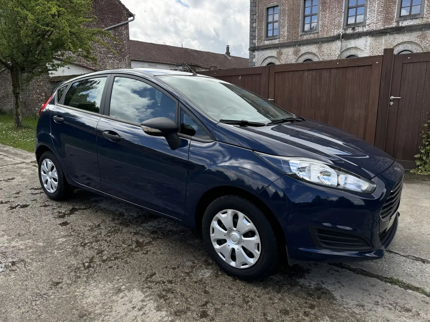 Ford Fiesta 1.25i Trend *88.000 KM* Bleu - 1