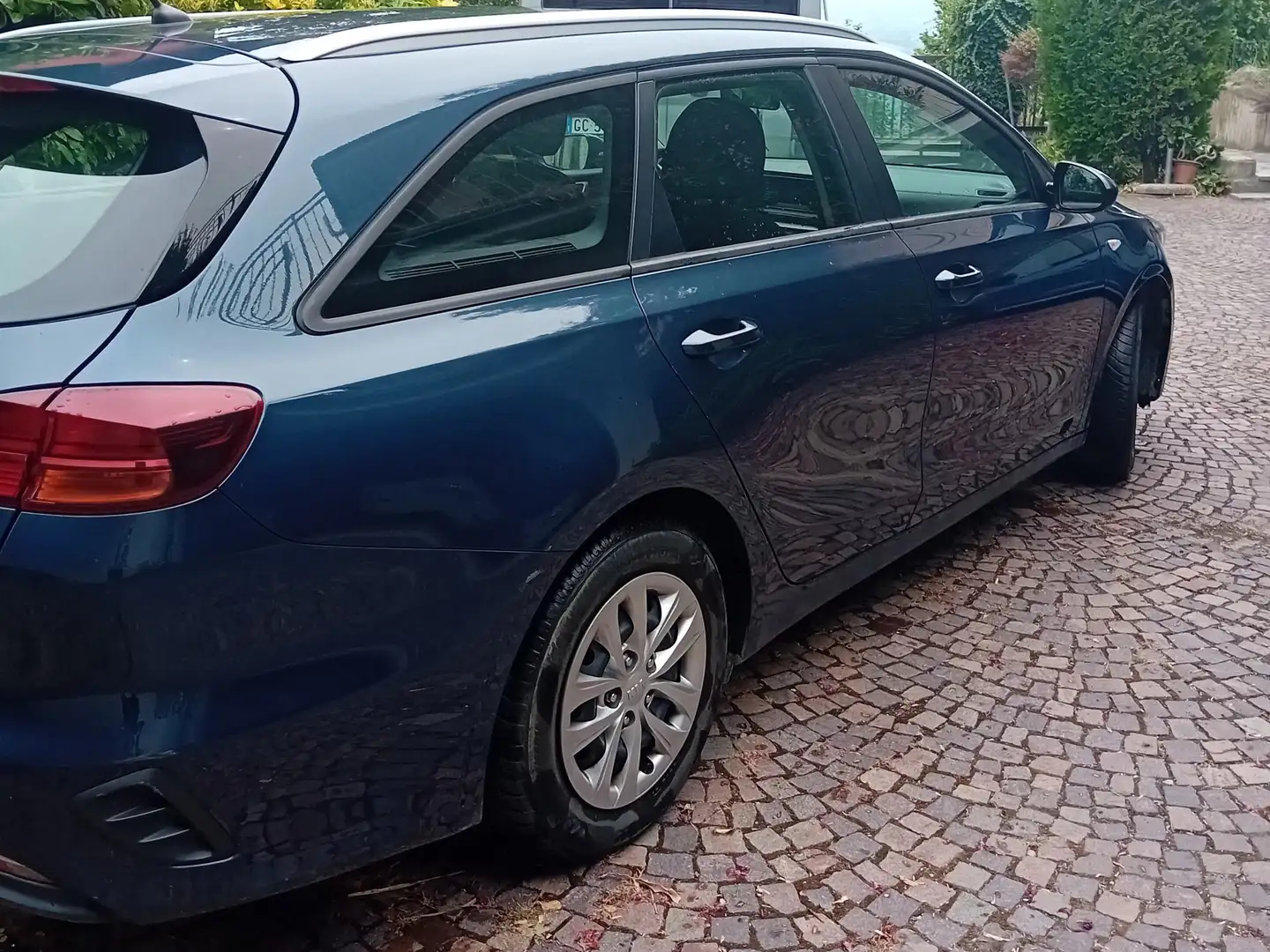 Kia Ceed / cee'd Ceed SW 1.4 mpi Business Class   100cv Blu/Azzurro - 2