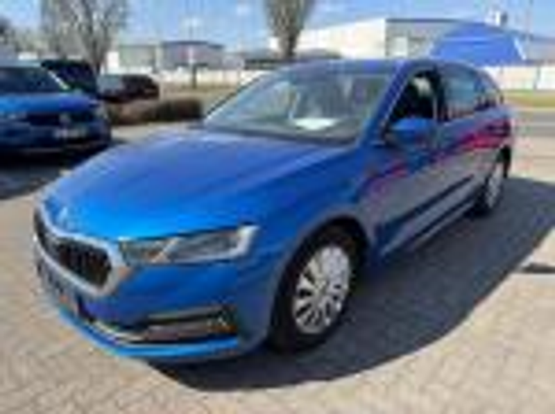 Skoda Octavia Combi 2.0TDI DSG Style+ACC+PANO+AHK+SHZ+ — photo 2