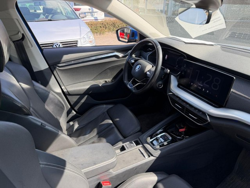 Skoda Octavia Combi 2.0TDI DSG Style+ACC+PANO+AHK+SHZ+ — photo 5
