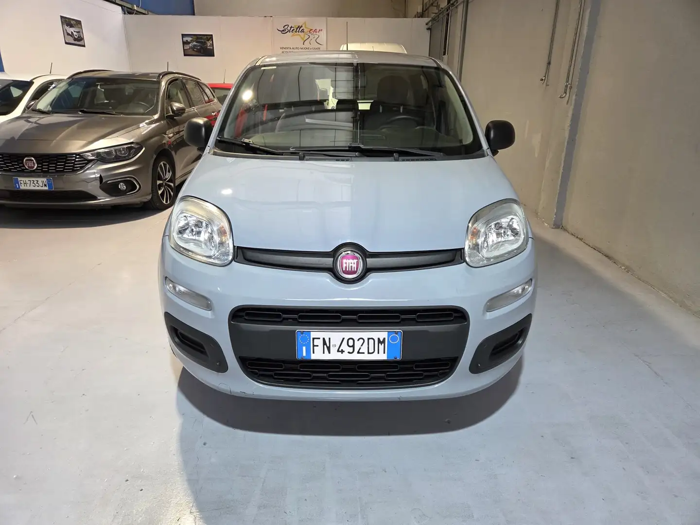 Fiat Panda Panda 1.2 Lounge 69cv TAGLIANDI CERTIFICATI!! Gris - 1
