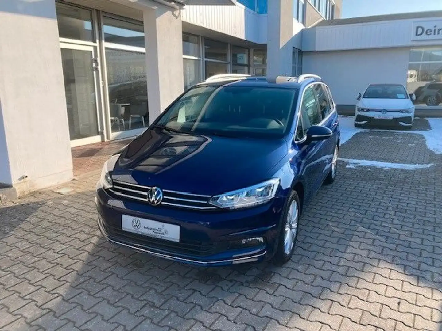 Volkswagen Touran 5T 1.5 TSI Highline Blau - 2