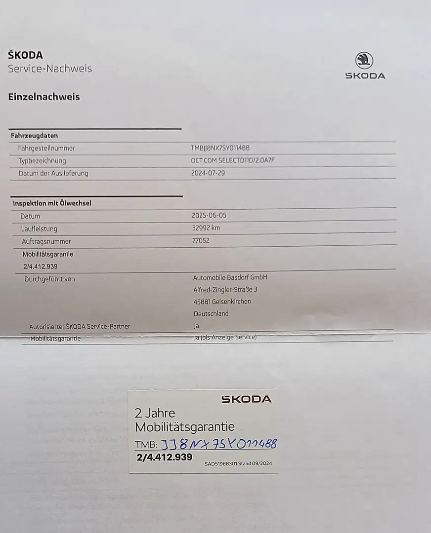 Skoda Octavia Selection Plus DSG-Navi-Leder-Kamera-17"-Facelift Grijs - 2