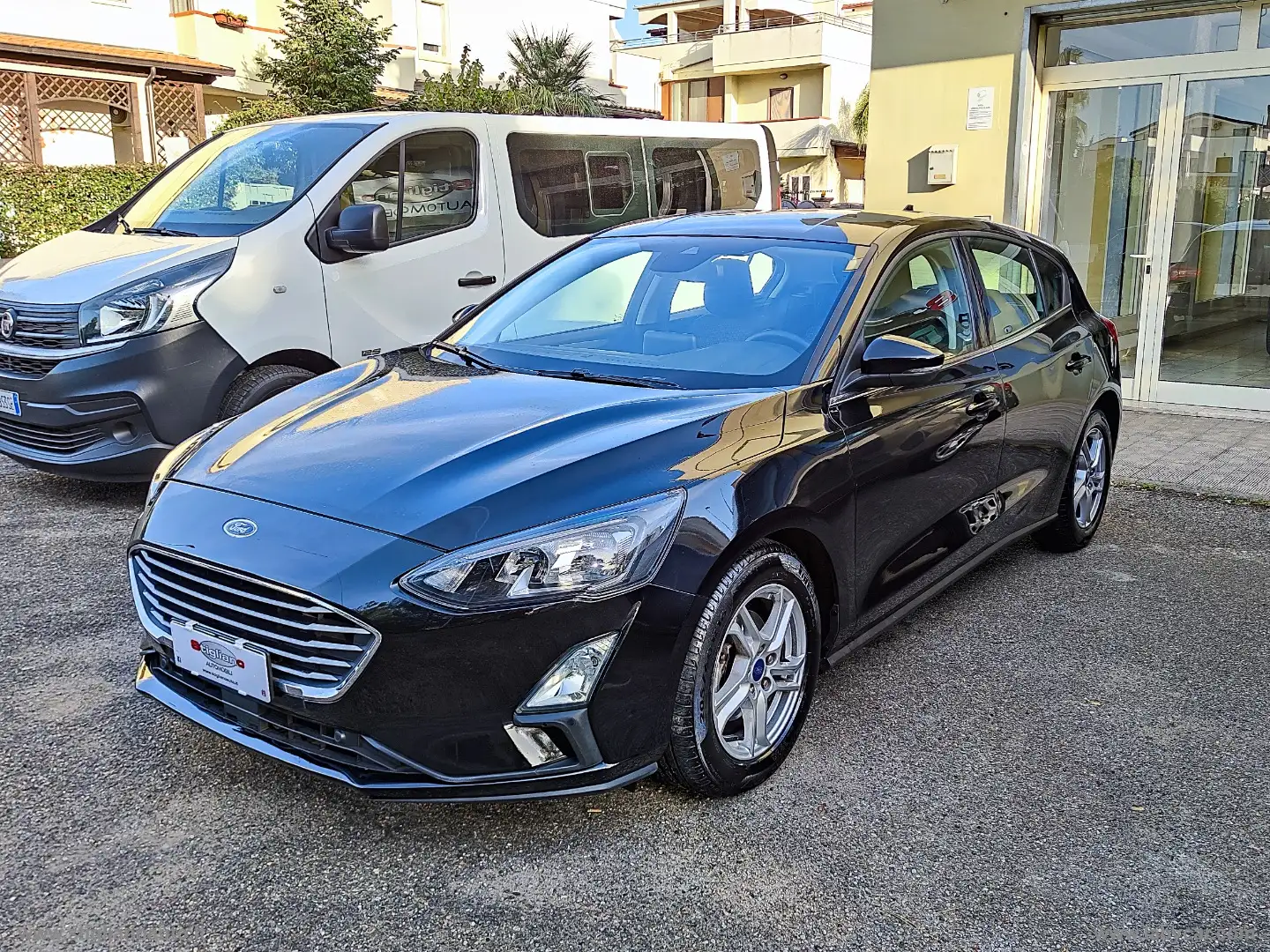 Ford Focus 1.5 EcoBlue 120CV 5p. Business Nero - 2