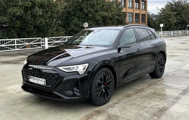 Audi Q8 e-tron 55 quattro advanced NP:111T¤