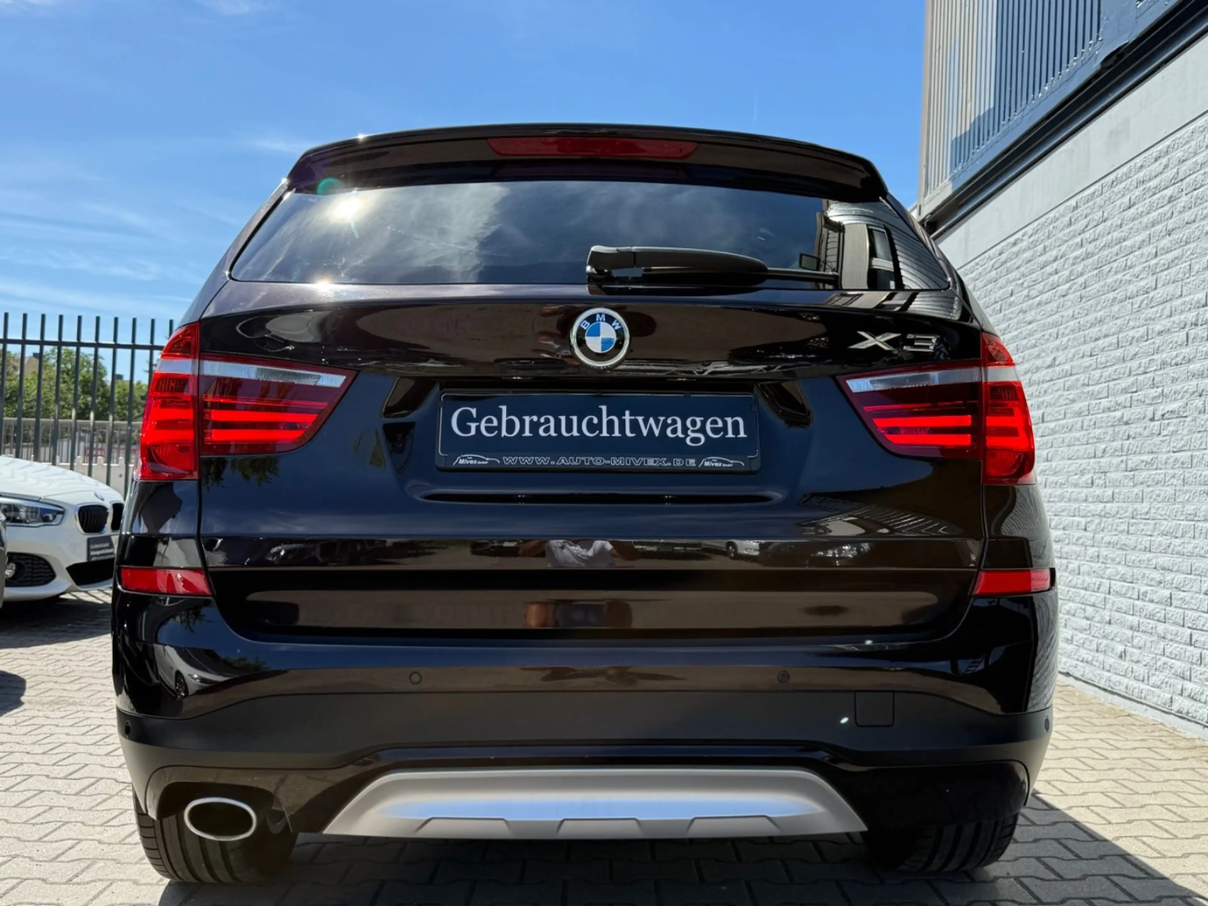 BMW X3 xDrive 20 d Aut.X Line Leder 1. HAND — photo 4