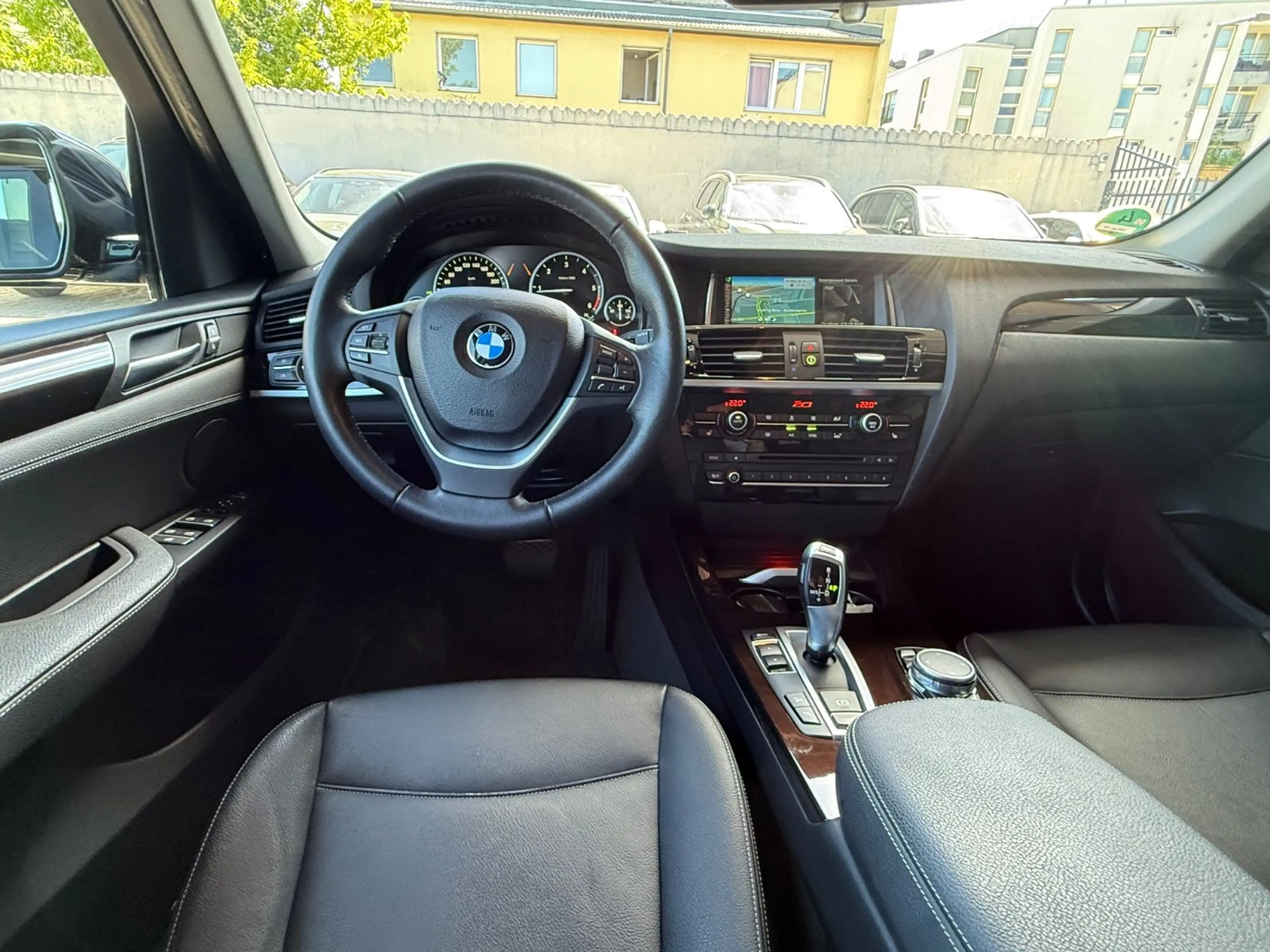 BMW X3 xDrive 20 d Aut.X Line Leder 1. HAND — photo 9