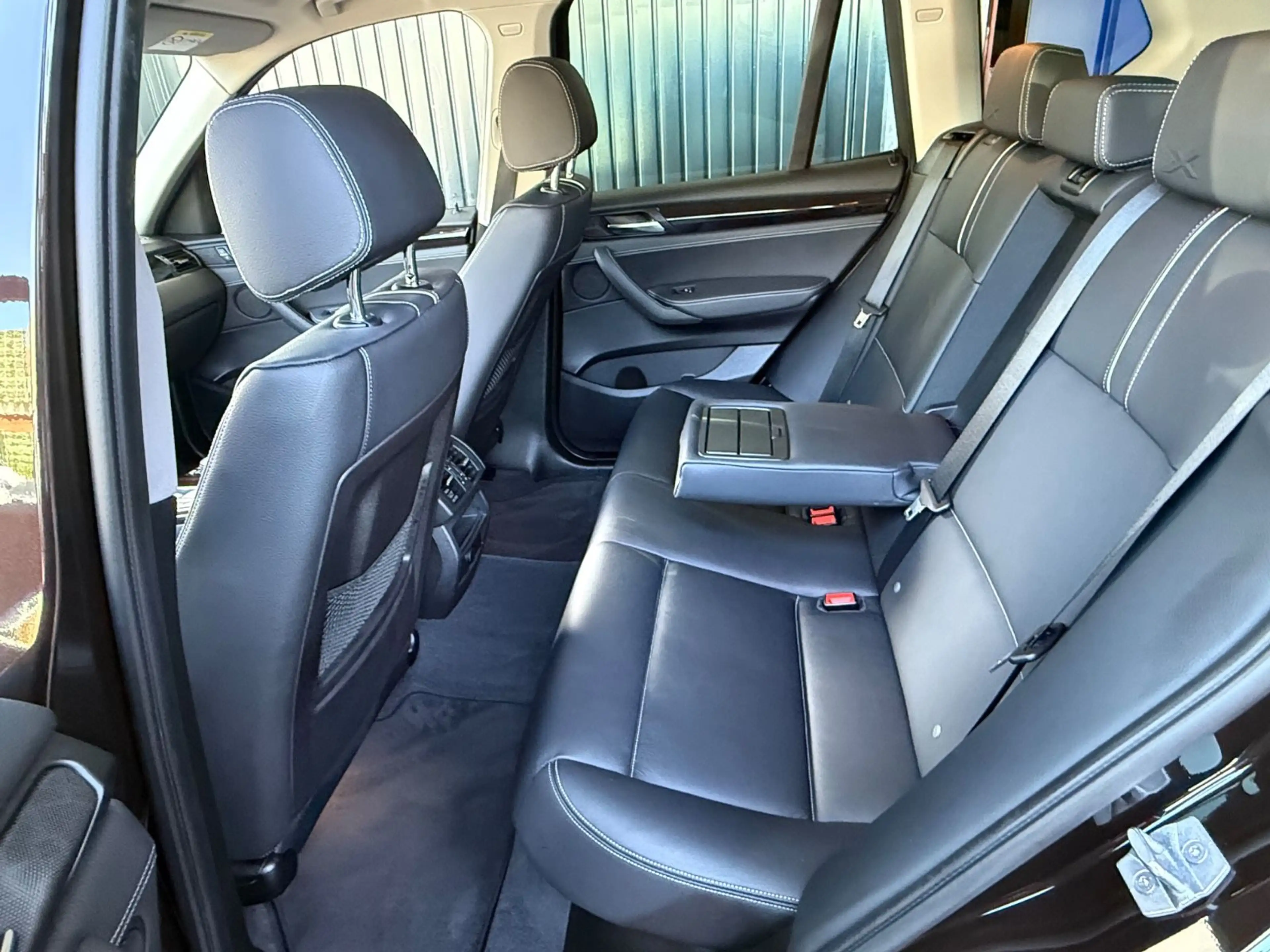 BMW X3 xDrive 20 d Aut.X Line Leder 1. HAND — photo 12
