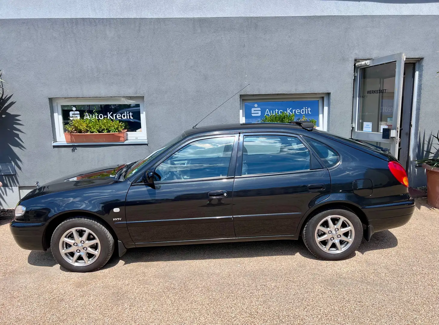 Toyota Corolla 1.6 linea sol*LEDER*KLIMA*ALU Noir - 2