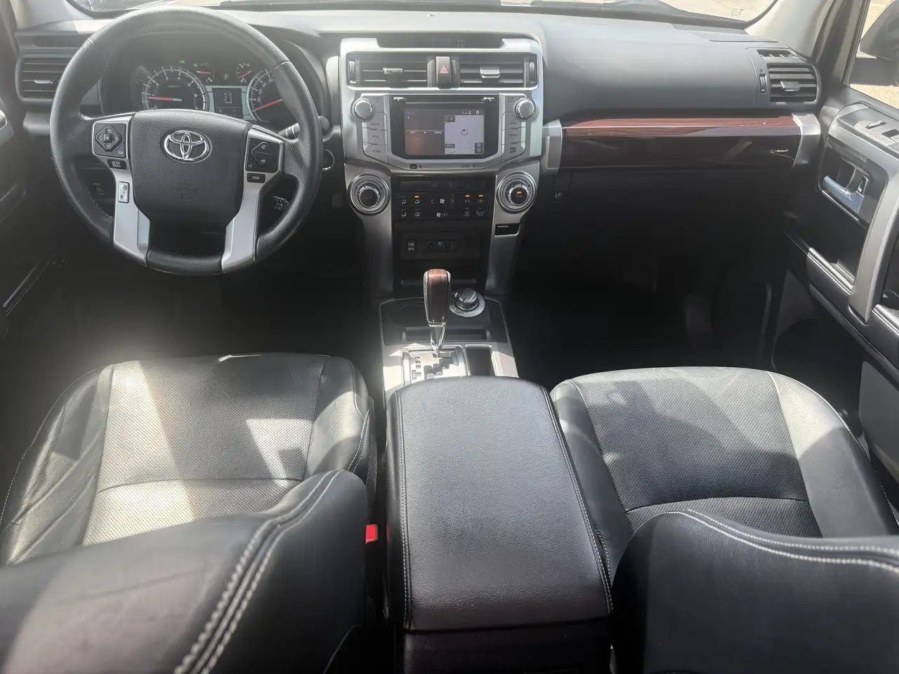 Toyota 4-Runner photo Toyota 4-Runner