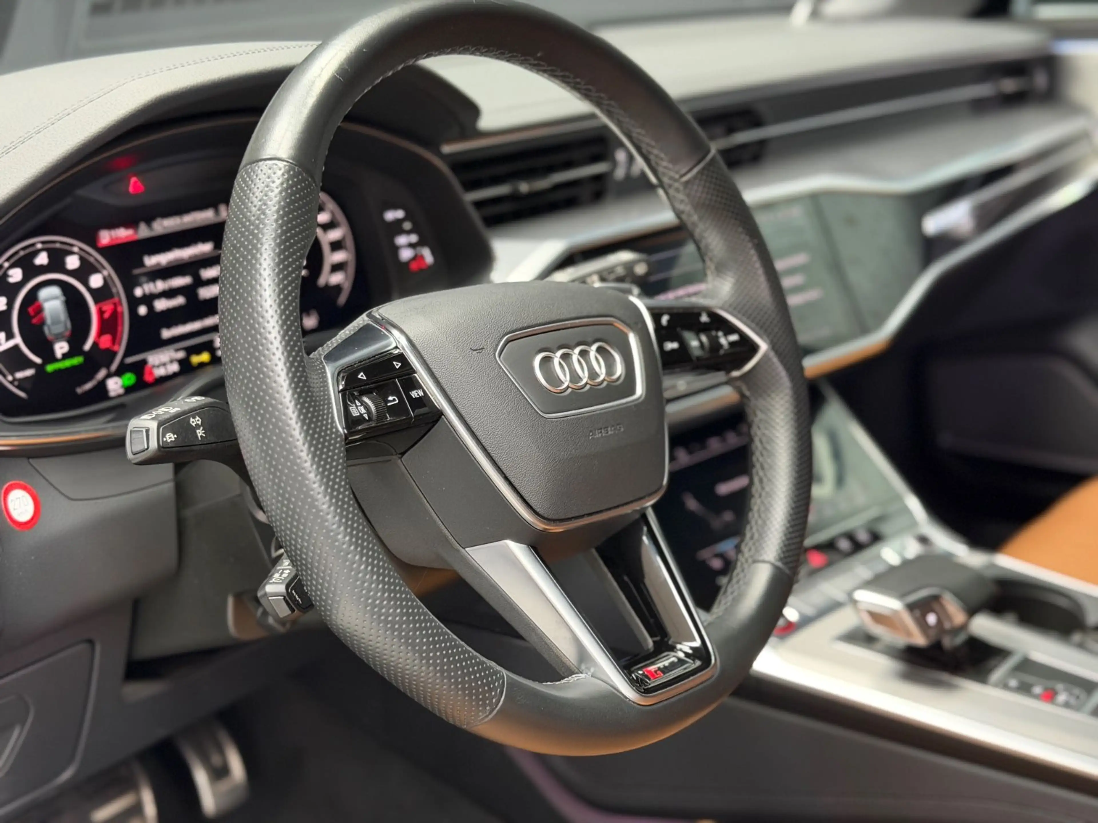 Audi RS6 Individuell Lack & Leder Audi Exclusive*22" — photo 21