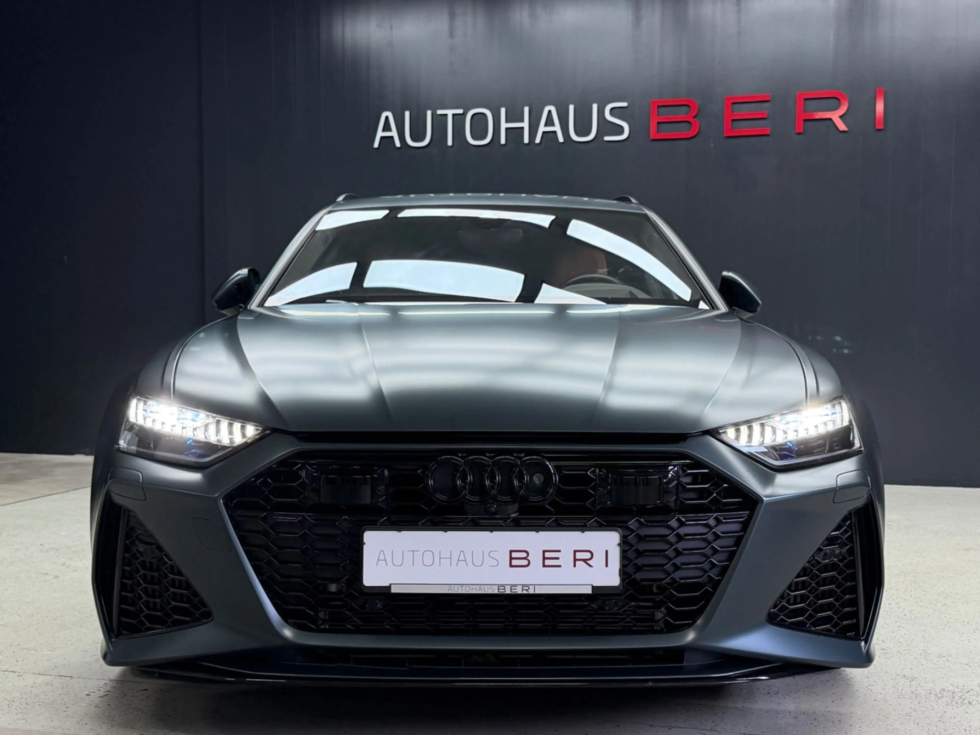 Audi RS6 Individuell Lack & Leder Audi Exclusive*22" — photo 2