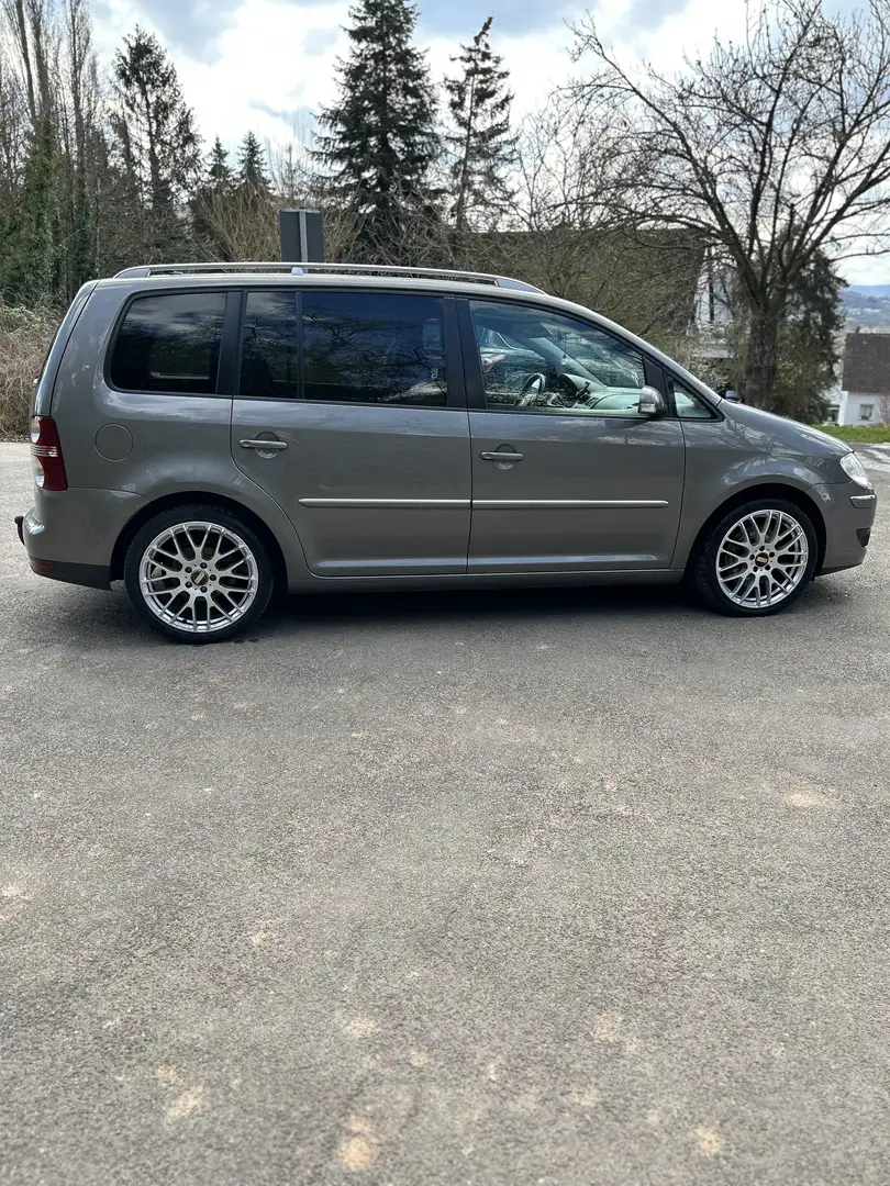 Volkswagen Touran 1.4 TSI DSG Conceptline - 2