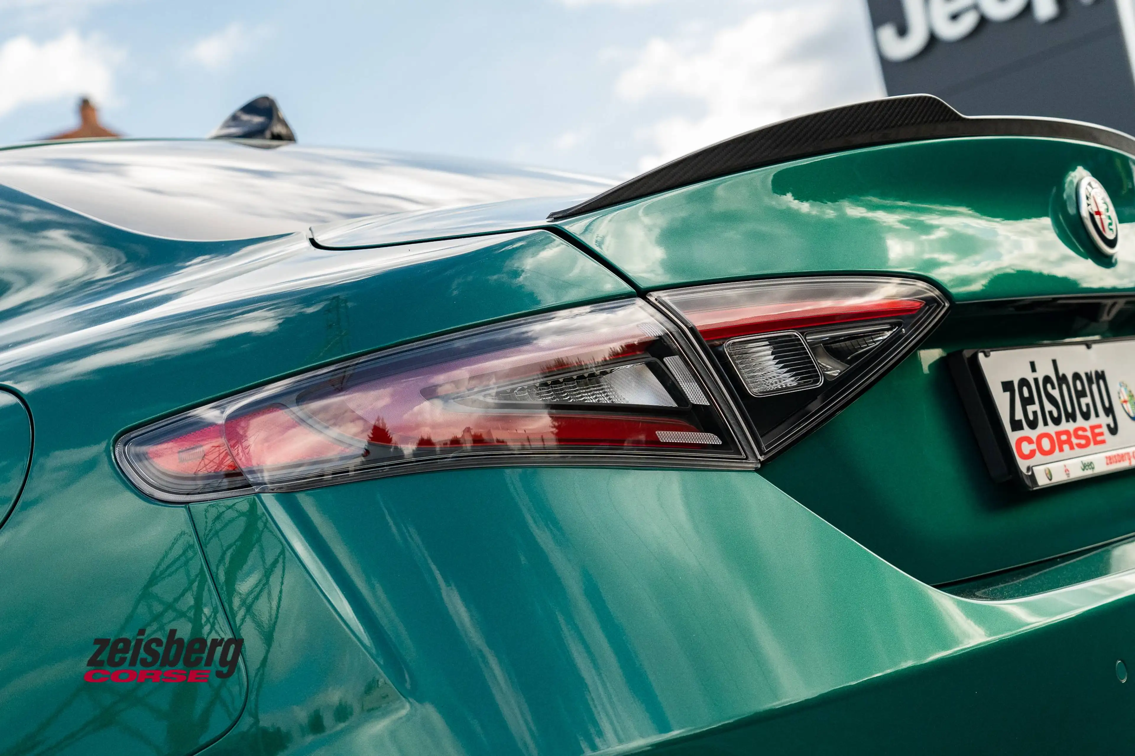 Alfa Romeo Giulia QV MY24 2.9l Keramik*Sparco AR Vertragshä — photo 11