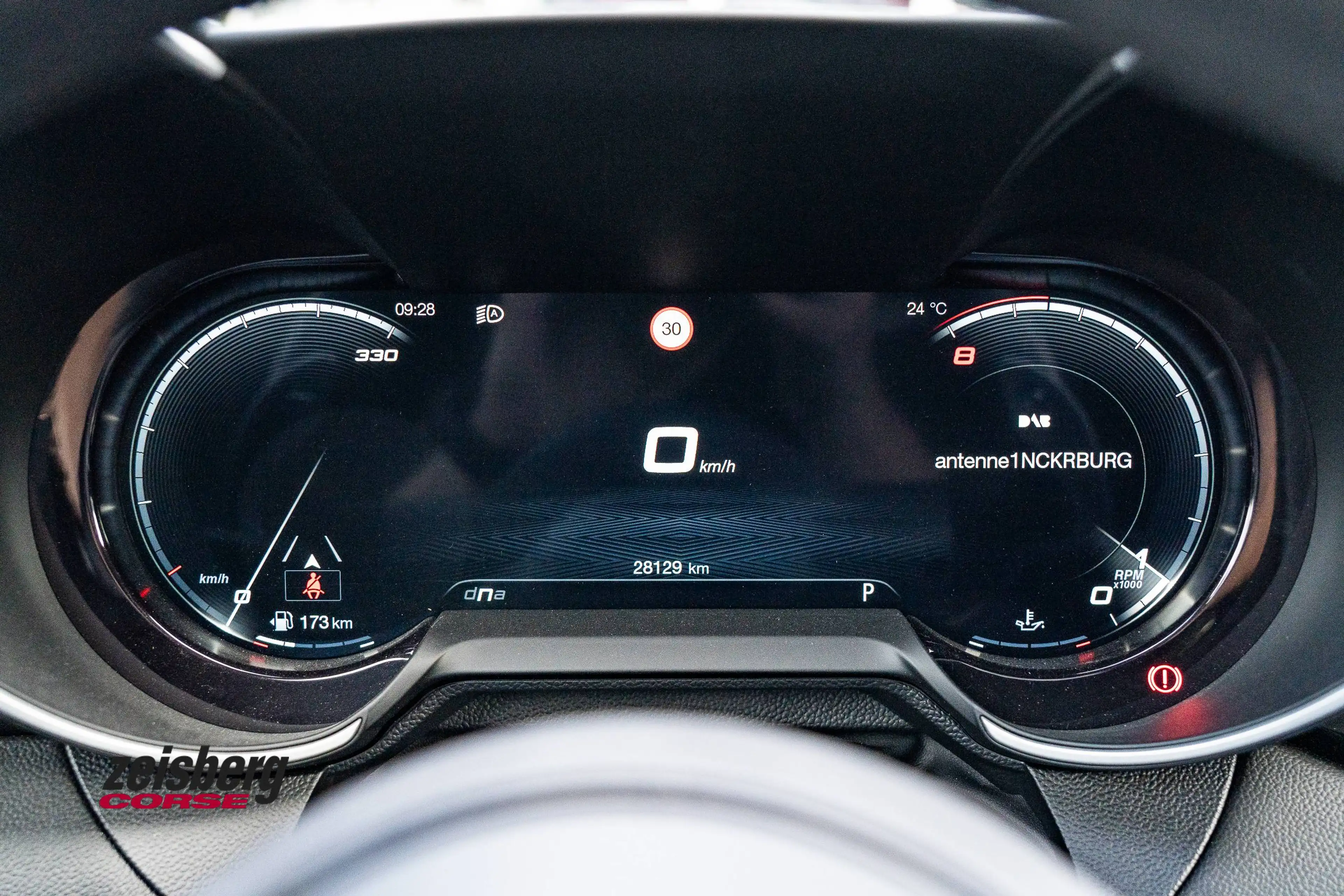Alfa Romeo Giulia QV MY24 2.9l Keramik*Sparco AR Vertragshä — photo 15