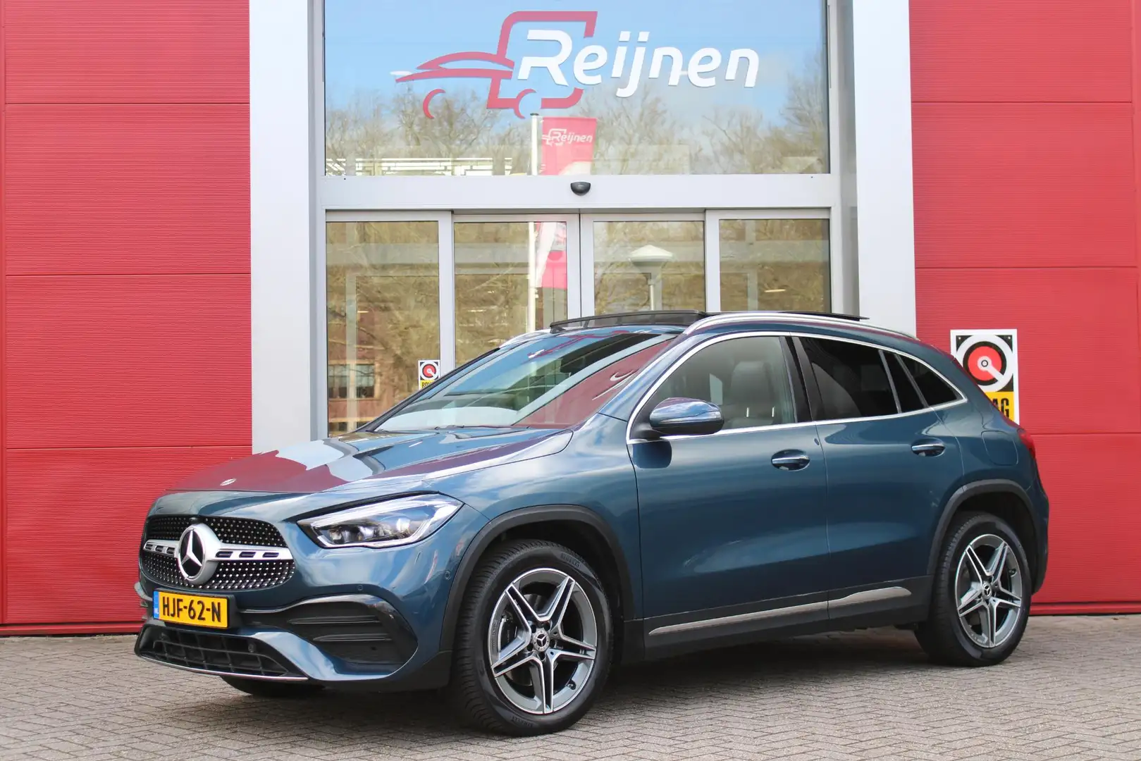 Mercedes-Benz GLA 250 e AMG LINE | SFEER VERLICHTING | PANORAMISCH SCHUI Blauw - 1