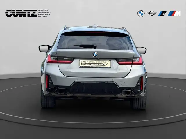 BMW 3 Series view 7