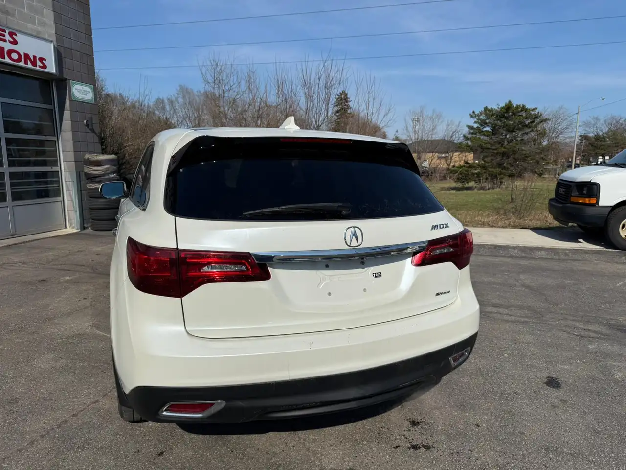 Acura MDX снимка Acura MDX