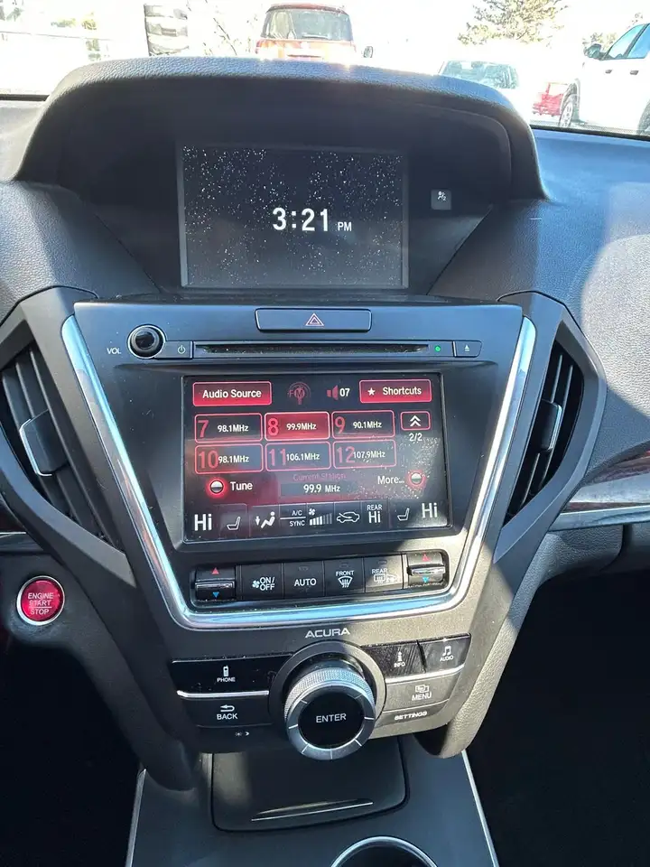 Acura MDX снимка Acura MDX