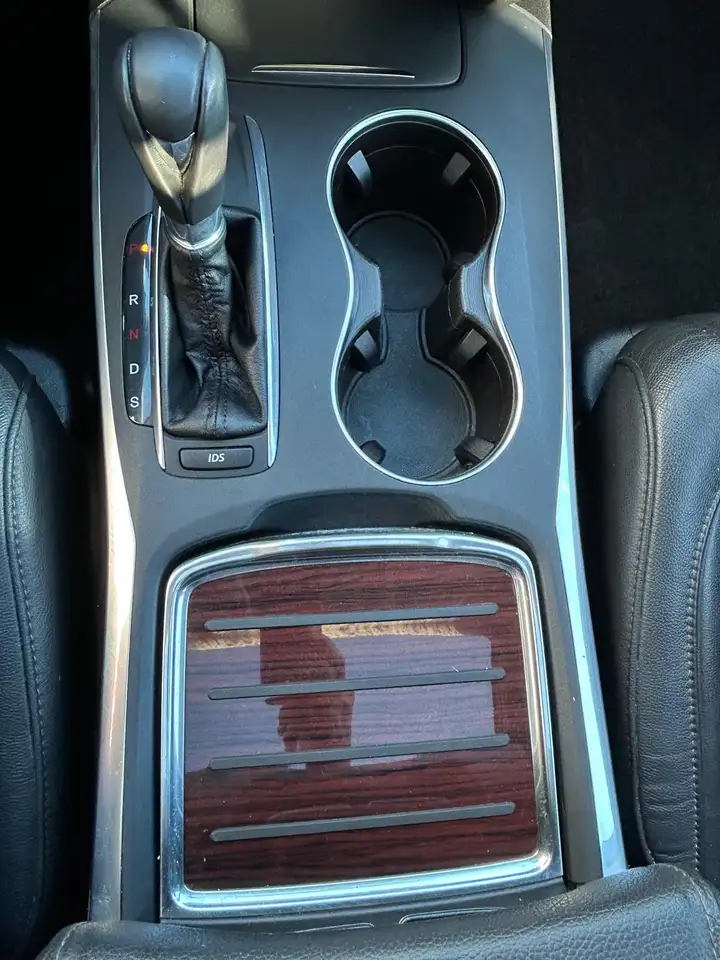 Acura MDX снимка Acura MDX