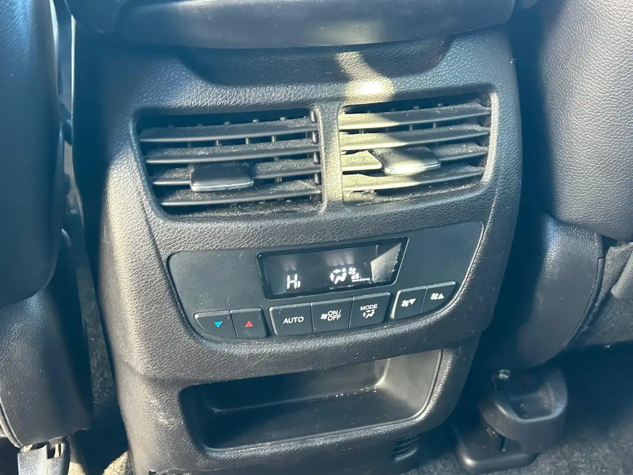 Acura MDX снимка Acura MDX