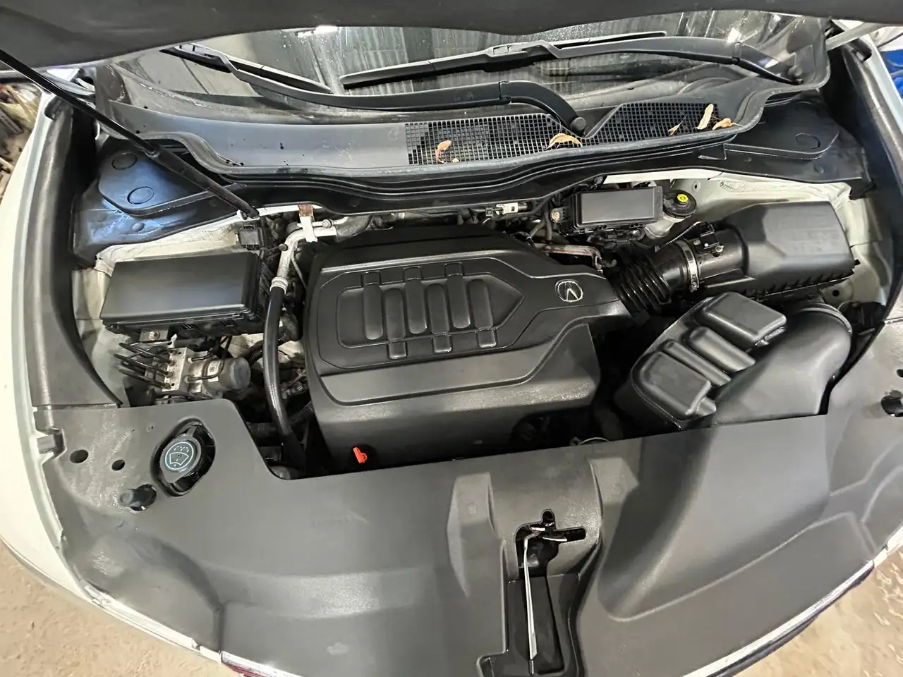 Acura MDX снимка Acura MDX