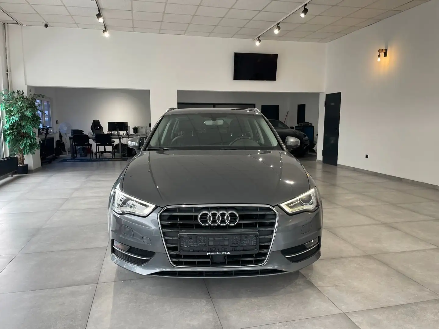 Audi A3 Sportback ambiente 1Hand/Automatik/LED/Navi Gris - 1
